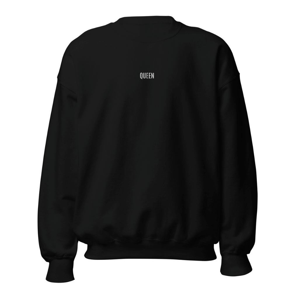 Sweat col rond noir femme brodé QUEEN – Affirme ton pouvoir